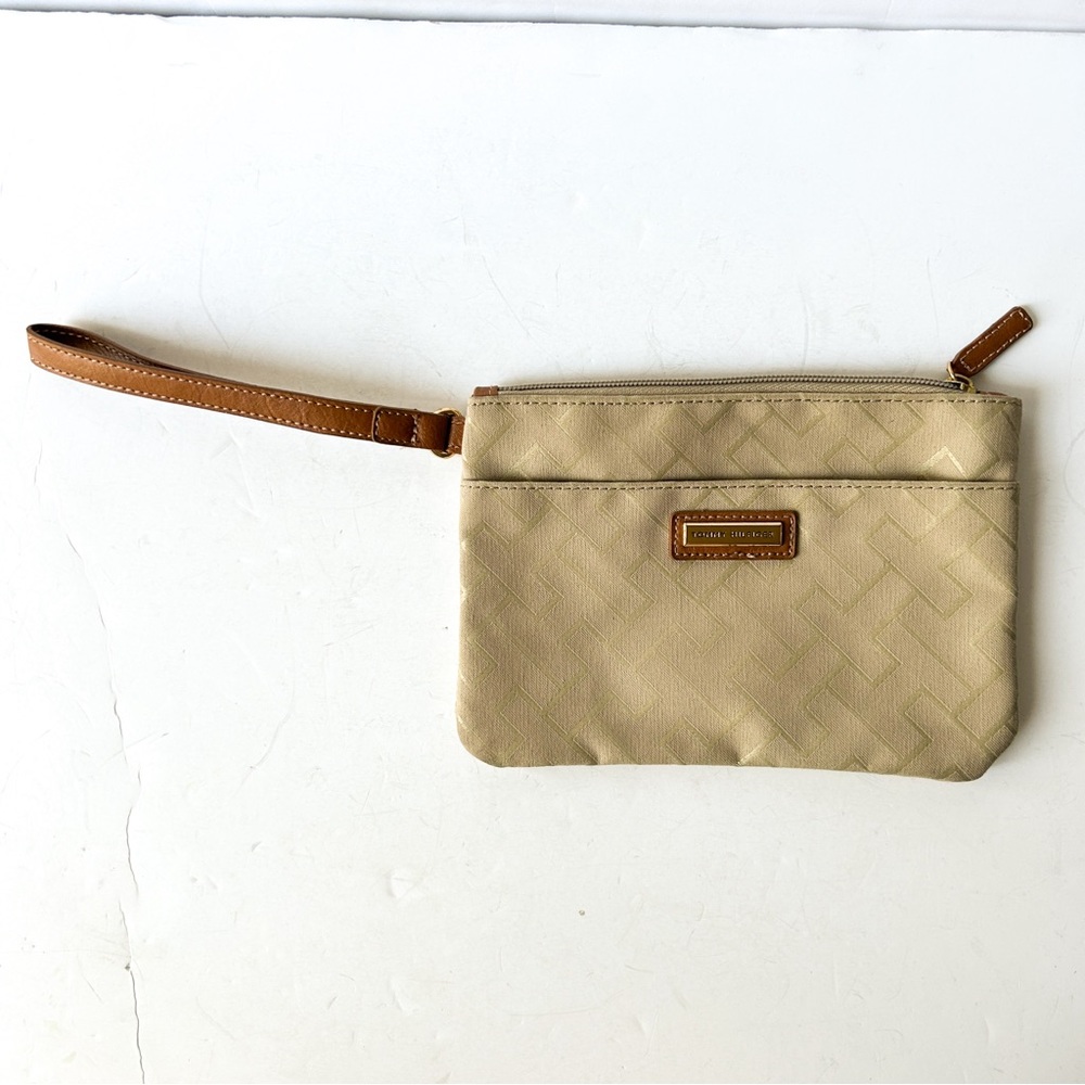 Tommy Hilfiger Wristlet Purse